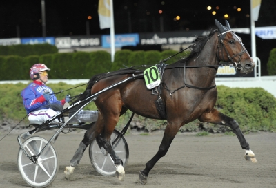 Michelangelo Ås byter tränare