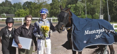 Bäst igår – Oskar J tog en trippel