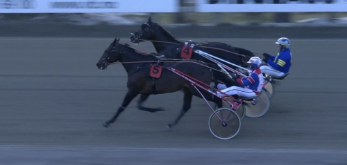 Per Oleg har startat sin Ferrari