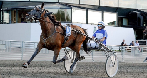 ”Jag har sådan tävlingsinstinkt och ville ju tävla”