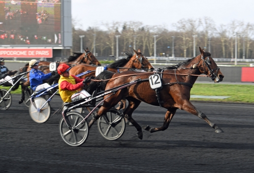 I Love Paris tapper tvåa