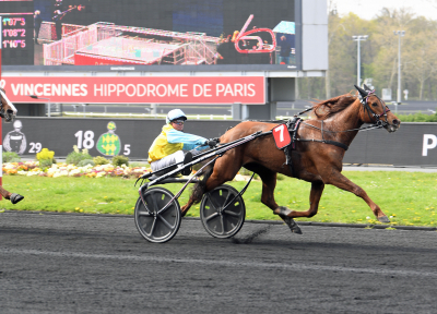 SM-tvåa nybliven mor