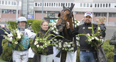 Dubbelt Redén i topp