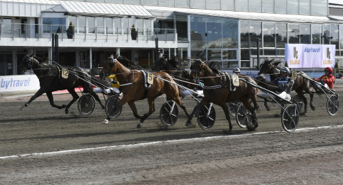 Diana Zet vägrade släppa någon förbi sig