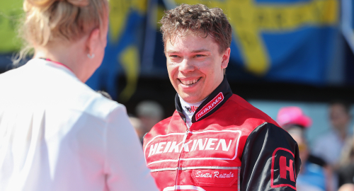 Evartti tog hem Kungstravet