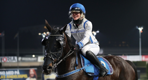 Ryttarstjärna till sjukhus