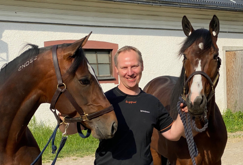 Jan Henriksson i storaffär