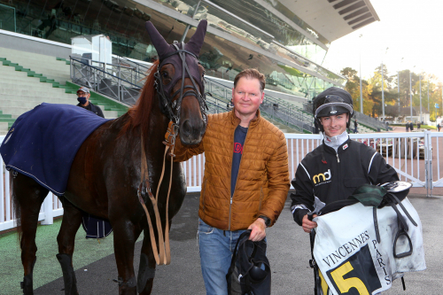 Svensk oddsbomb på Vincennes