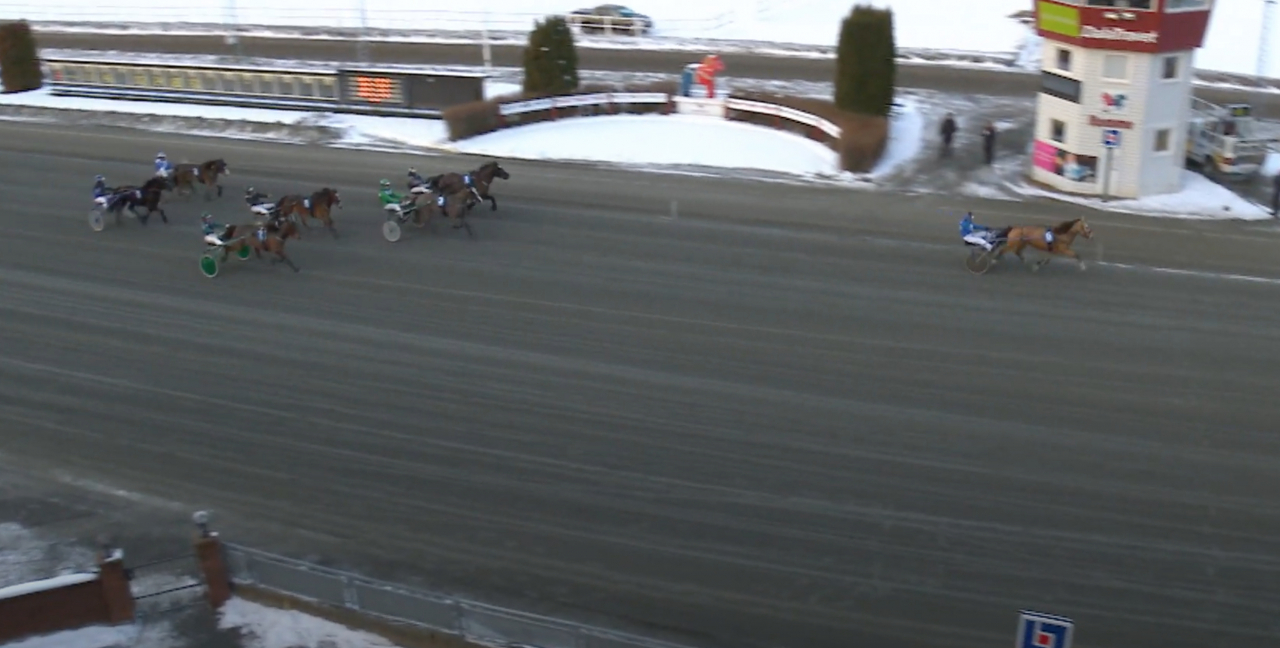 Lysjö Kasper övertygade på Rommetravet. Foto: Skärmdump Youtube.