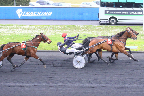 Millie Millionaire i topp