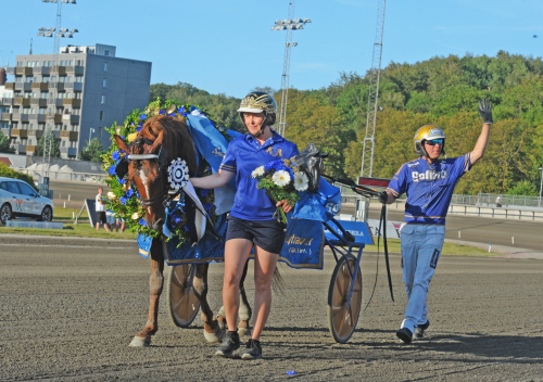 Vilken spurt, Moni Viking!