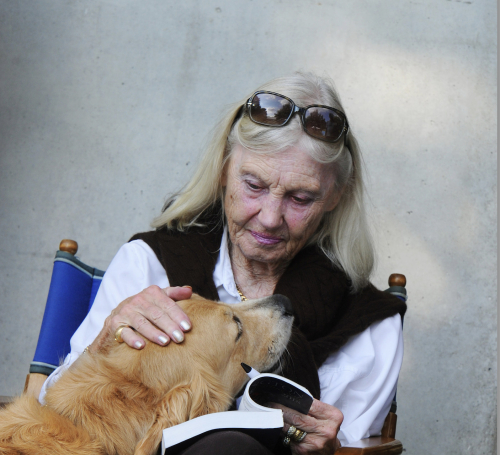 En gigant har tackat för sig