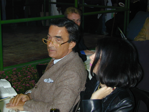 Stall Novembers ägare död