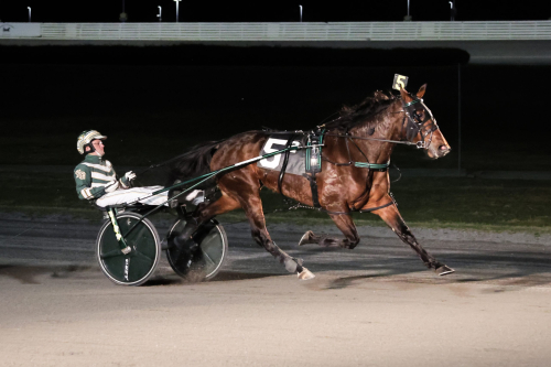 Svensk duo vann årsdebut