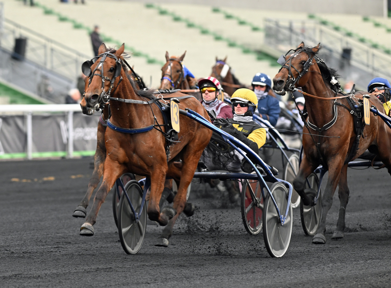 Inmarosa vinner Prix Vindex på Vincennes. Kan hon slå till i Harper Hanovers också? Foto: Gerard Forni