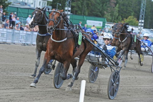 Staro Mack Crowe vann på 1.09,9 ”En skjutare”
