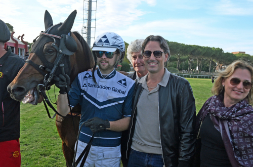 Grupp I-vinst för Djuse