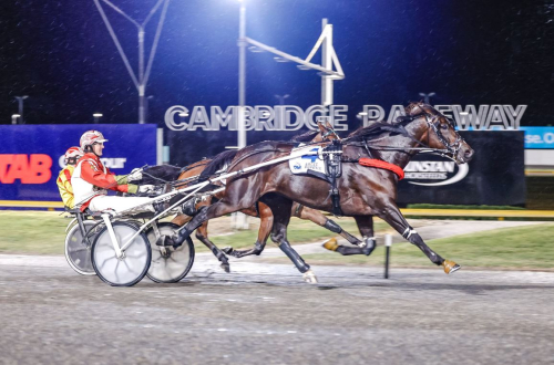 The Locomotive föll tungt