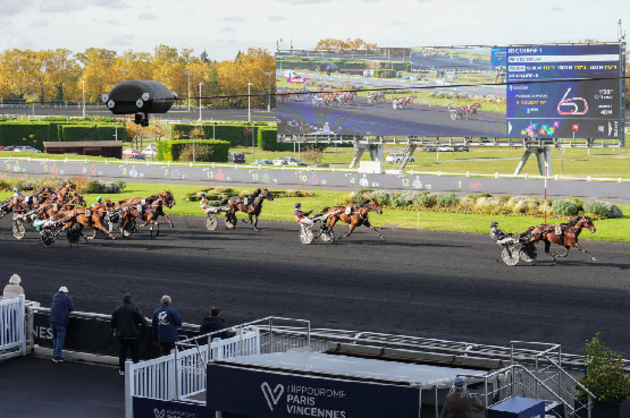 Power Doc vann vintermeetingets första lopp i Paris.
Foto: Gerard Forni