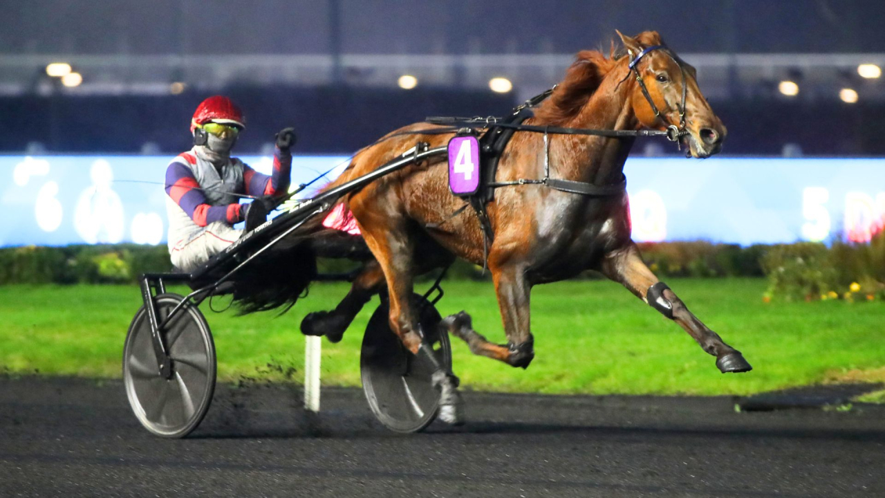 Minuty du Gers och Nicolas Bazire. Foto: Scoopdyga