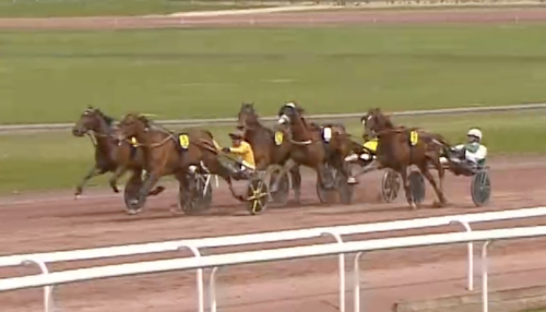 Favoritvinst efter vida spår