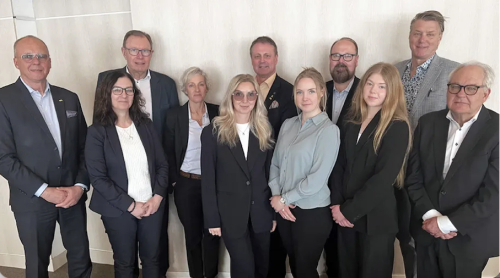 ”Business as usual”