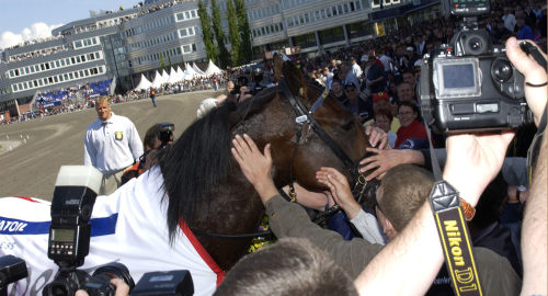 Han öppnar Elitloppsdagen