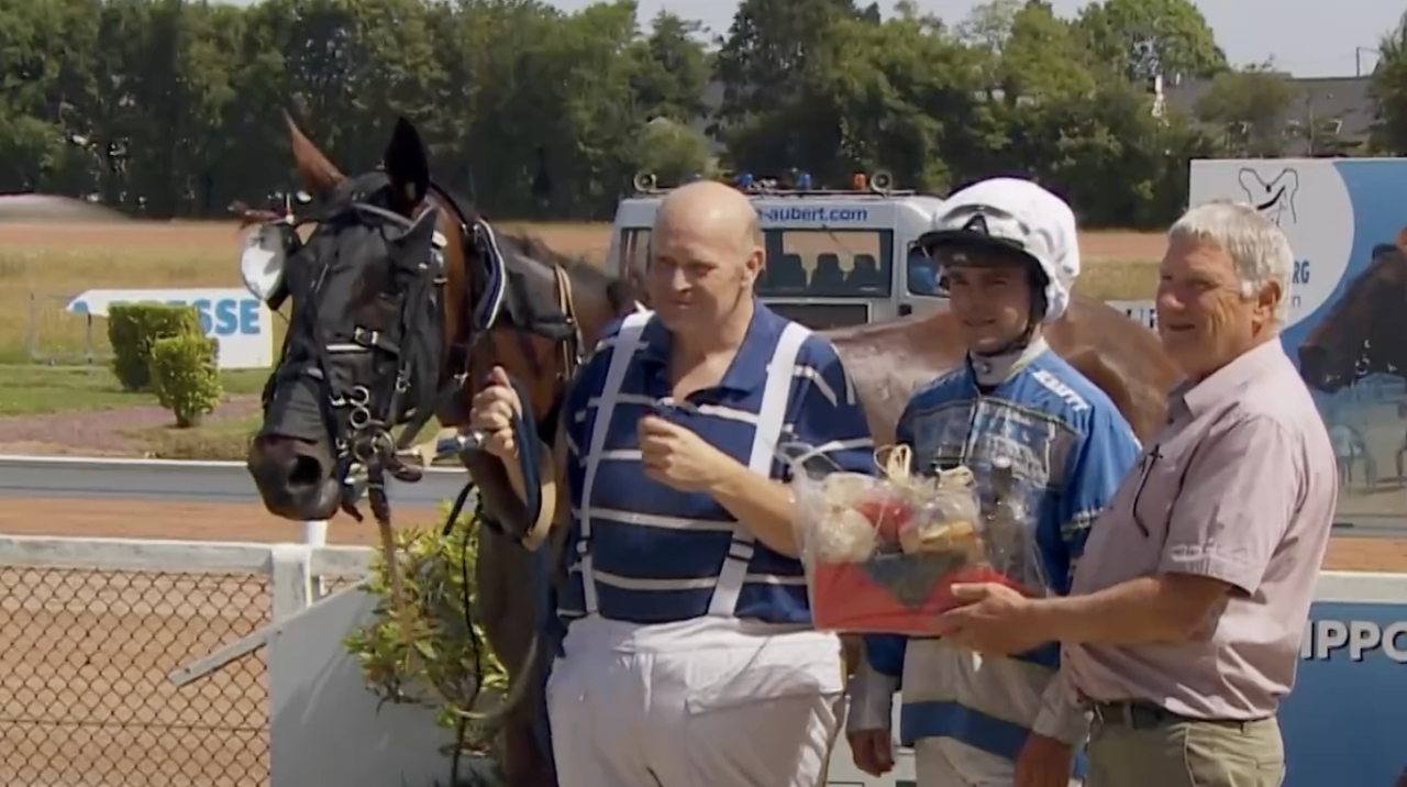 Miss Europa, Tomas Malmqvist och Oscar Placier efter segern idag.