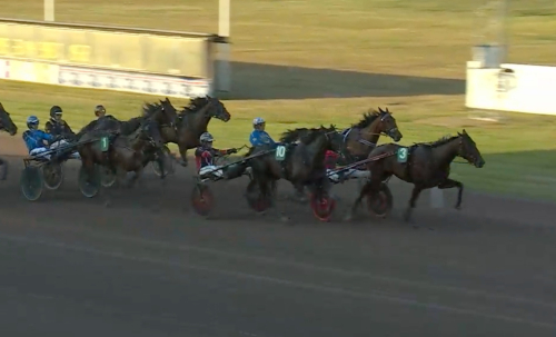 Breeders Crown: Cruiser knappt undan i comebacken