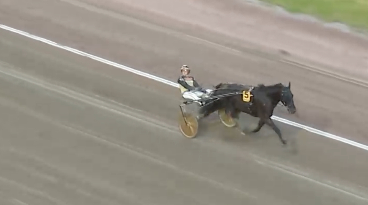 Gilmore Rice var ensam på banan på Åby igår.
Skärmbild ATG-live
